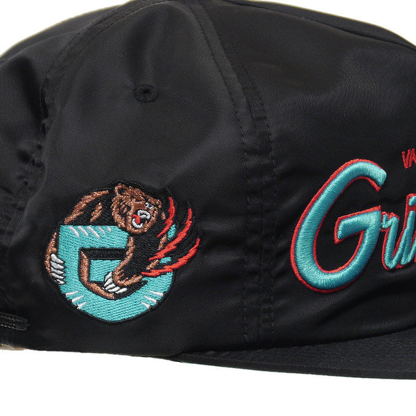 Mitchell & Ness NBA Vancouver Grizzlies Nylon Zip back - Not Shop